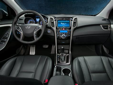 2014 Hyundai Elantra Interior and Redesign