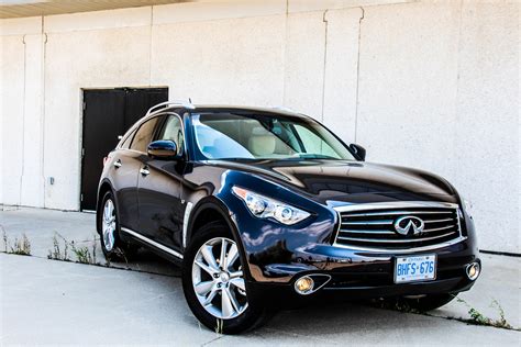 2014 Infiniti QX70 Owners Manual and Concept