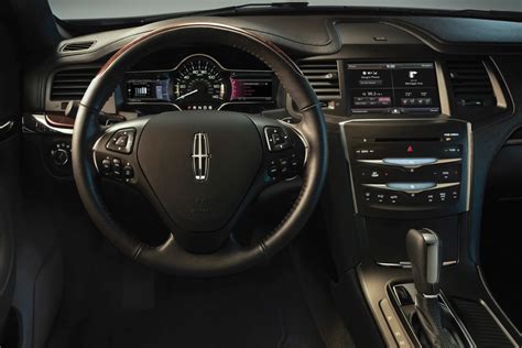 2014 Lincoln MKS Interior and Redesign