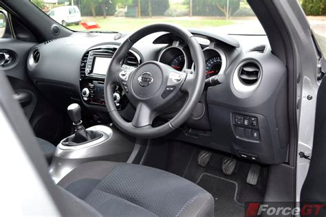 2014 Nissan Juke Interior HD Wallpaper