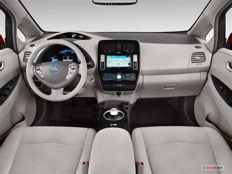 2014 Nissan Leaf Interior HD Wallpaper