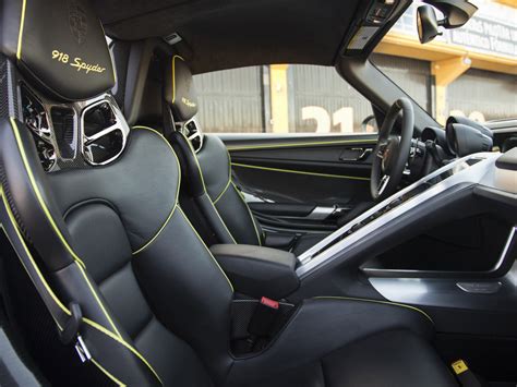 2014 Porsche 918 Interior and Redesign