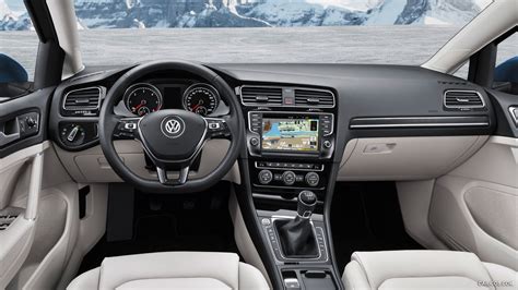 2014 Volkswagen Golf Interior