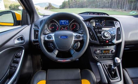 2015 Ford Focus ST Interior and Redesign