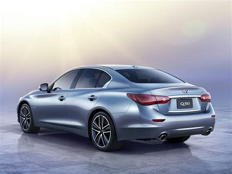 2015 Infiniti Q50 Owners Manual and Concept
