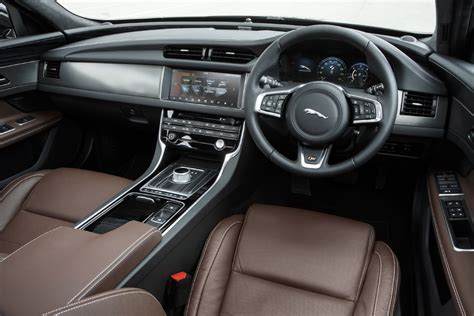 2015 Jaguar XF Interior and Redesign