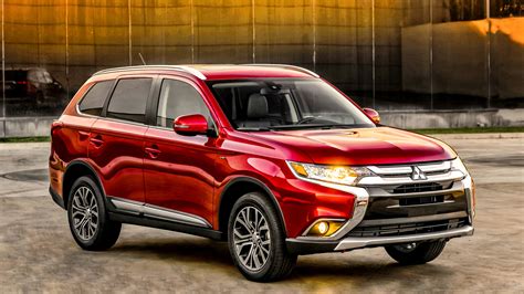 2015 Mitsubishi Outlander Concept and Owners Manual