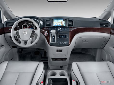 2015 Nissan Quest Interior