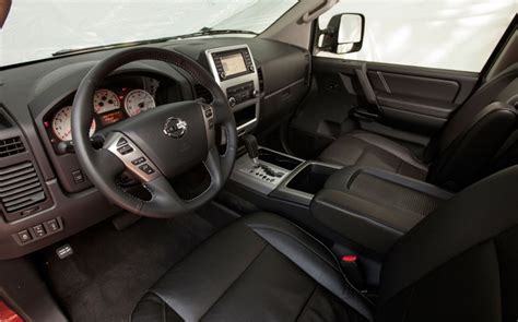 2015 Nissan Titan Interior