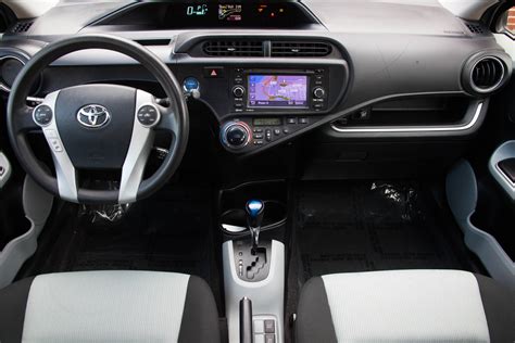 2015 Toyota Prius c Interior and Redesign