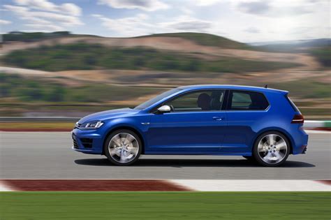 2015 Volkswagen Golf Owners Manual and Concept
