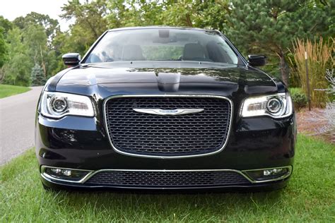 2016 Chrysler 300 Owners Manualn and Concept