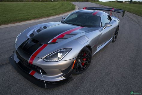 2016 Dodge Viper Owners Manual and Concept