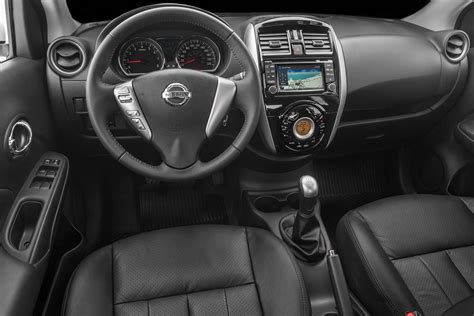 2016 Nissan Versa Interior HD Wallpaper