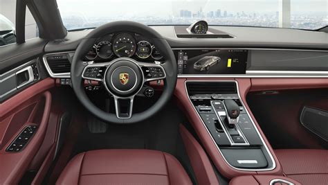 2016 Porsche Panamera Interior