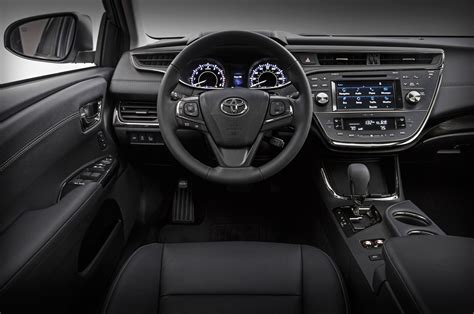 2016 Toyota Avalon Interior and Redesign