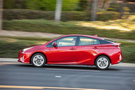 2016 Toyota Prius Owners Manual and Concept