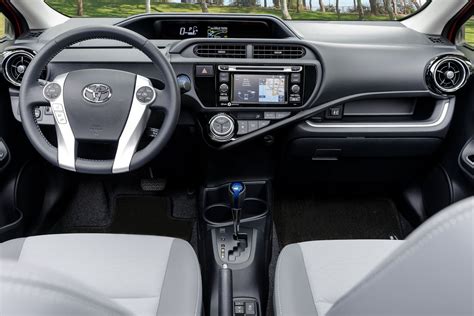 2016 Toyota Prius c Interior and Redesign
