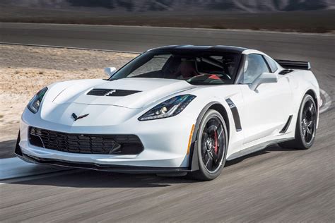 2017 Chevrolet Corvette Owners Manual and Concept