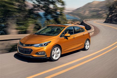 2017 Chevrolet Cruze Owners Manual and Concept