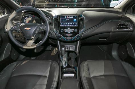 2017 Chevrolet Cruze Interior and Redesign