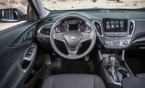 2017 Chevrolet Malibu Interior and Redesign