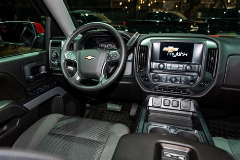 2017 Chevrolet Silverado 1500 Interior and Redesign