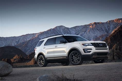 2017 Ford Explorer Owners Manual and Concept