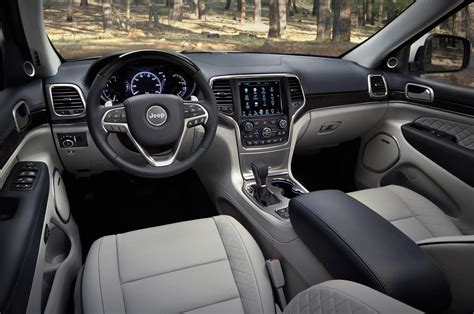 2017 Jeep Grand Cherokee Interior and Redesign