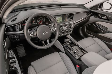 2017 Kia Cadenza Interior and Redesign