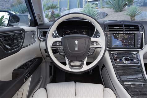 2017 Lincoln Continental Interior and Redesign