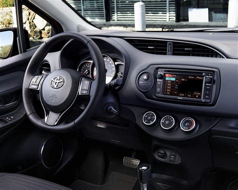 2017 Toyota Yaris Interior and Redesign
