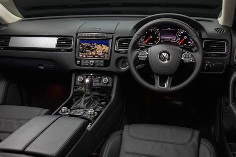 2017 Volkswagen Touareg Interior and Redesign