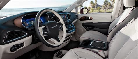 2018 Chrysler Pacifica Interior and Redesign