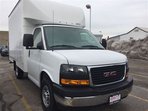 2018 GMC Savana 3500 Concept and Owners Manual