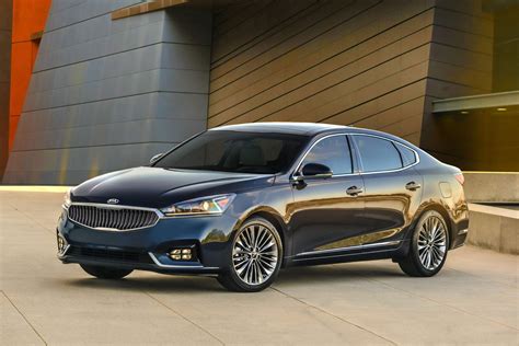 2018 Kia Cadenza Concept and Owners Manual