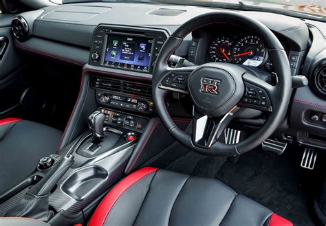 2018 Nissan GT-R Interior