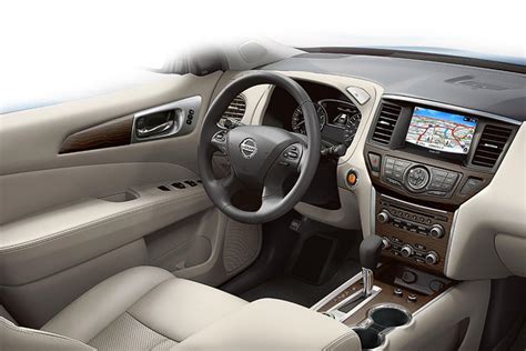 2018 Nissan Pathfinder Interior