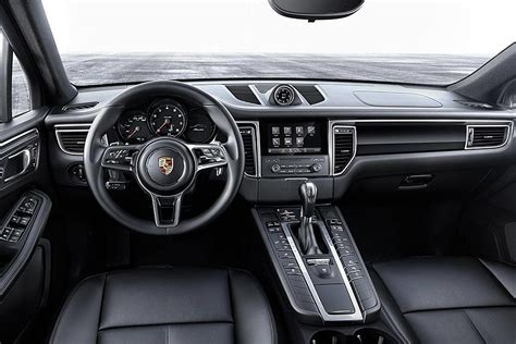 2018 Porsche Macan Interior and Redesign
