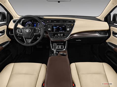 2018 Toyota Avalon Hybrid Interior and Redesign