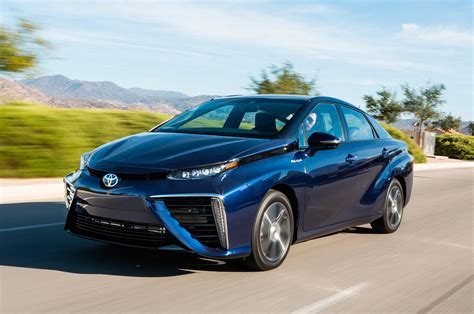 2018 Toyota Mirai Owners Manual and Concept
