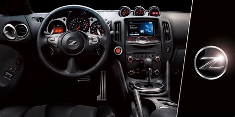 2019 Nissan 370Z Coupe Interior