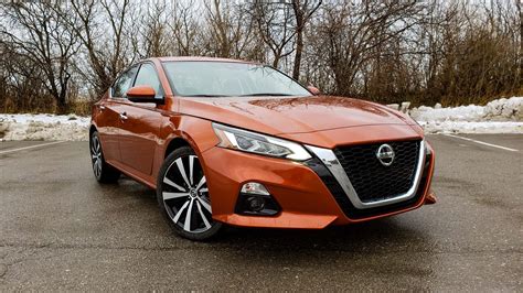 2020 Nissan Altima Owners Manual