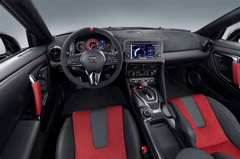 2020 Nissan GT-R Interior
