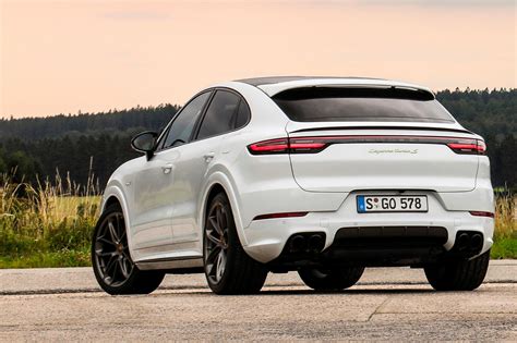 2020 Porsche Cayenne Owners Manual