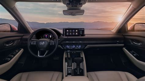 2023 Honda Accord Hybrid Touring Interior