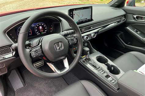 2023 Honda Civic Hatchback Sport Touring Interior
