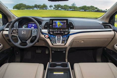2023 Honda Odyssey Elite Interior
