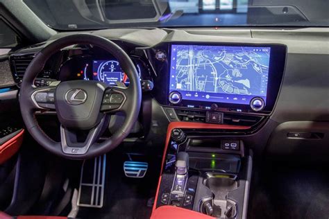 2023 Lexus Nx 450h F Sport Interior