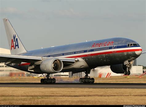 777 american airlines